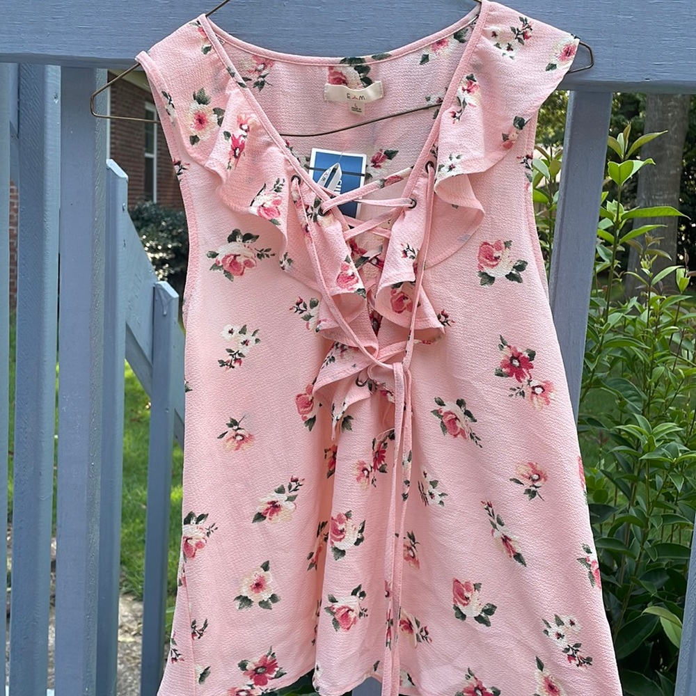 Pink floral ruffled blouse, never worn!!